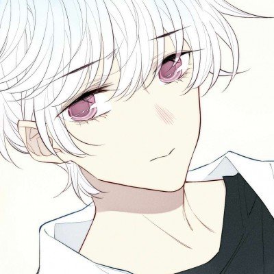 7岁女孩自带白刘海